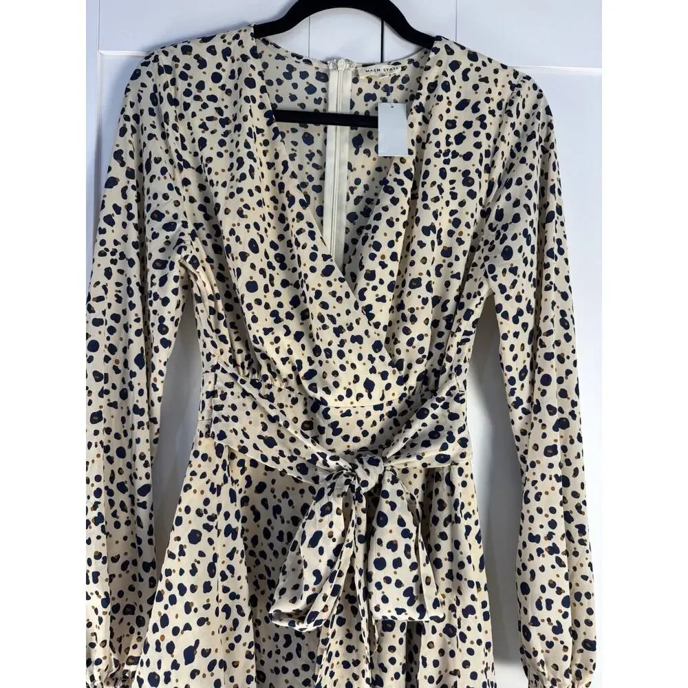 Main Strip Leopard Print Romper Size M Tie Waist Long Sleeve V Neck Boho Mini - Picture 2 of 9